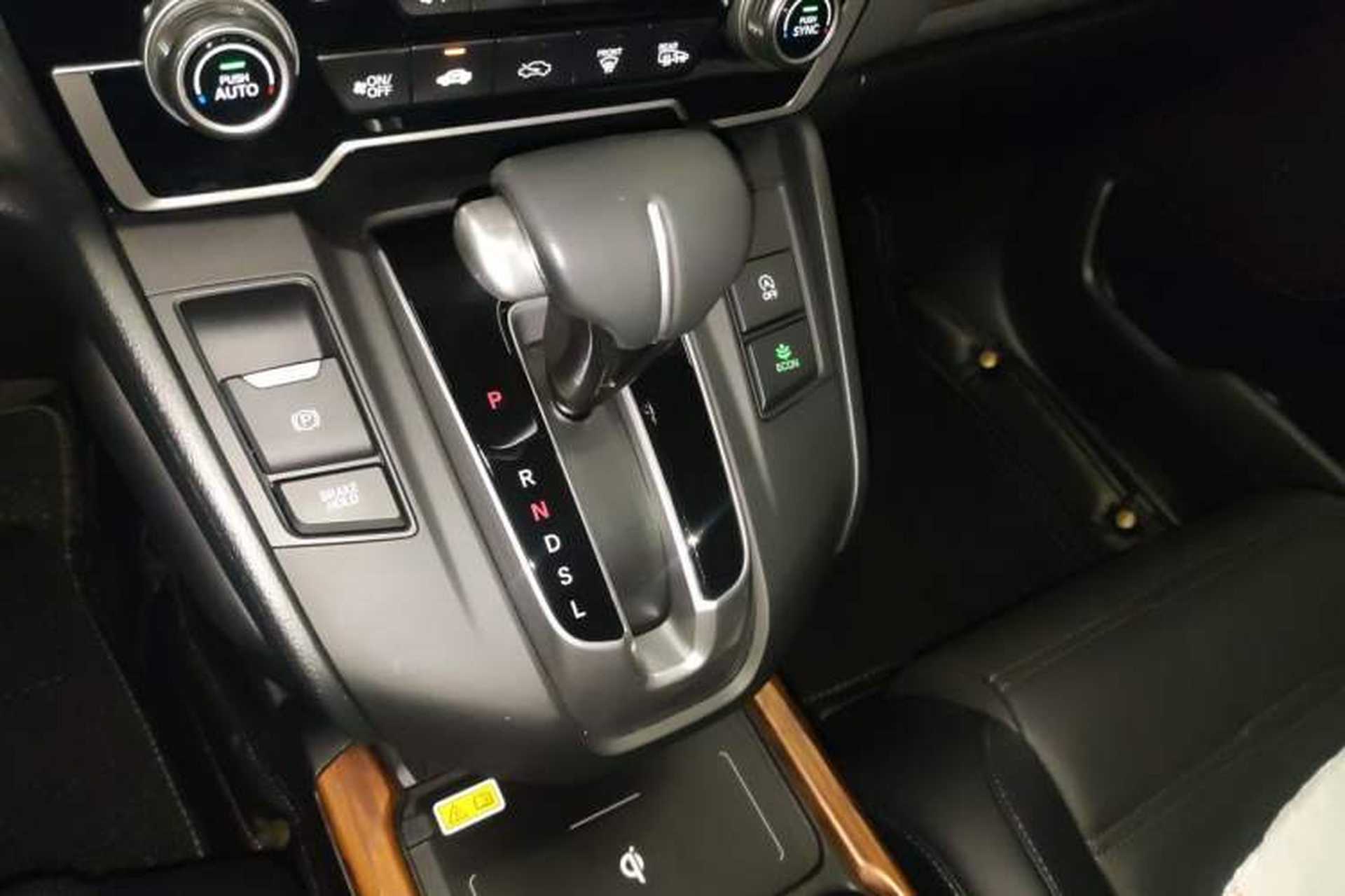 Used Honda CR-V 2021 240TURBO CVT 2WD Fashion Edition Gear Lever