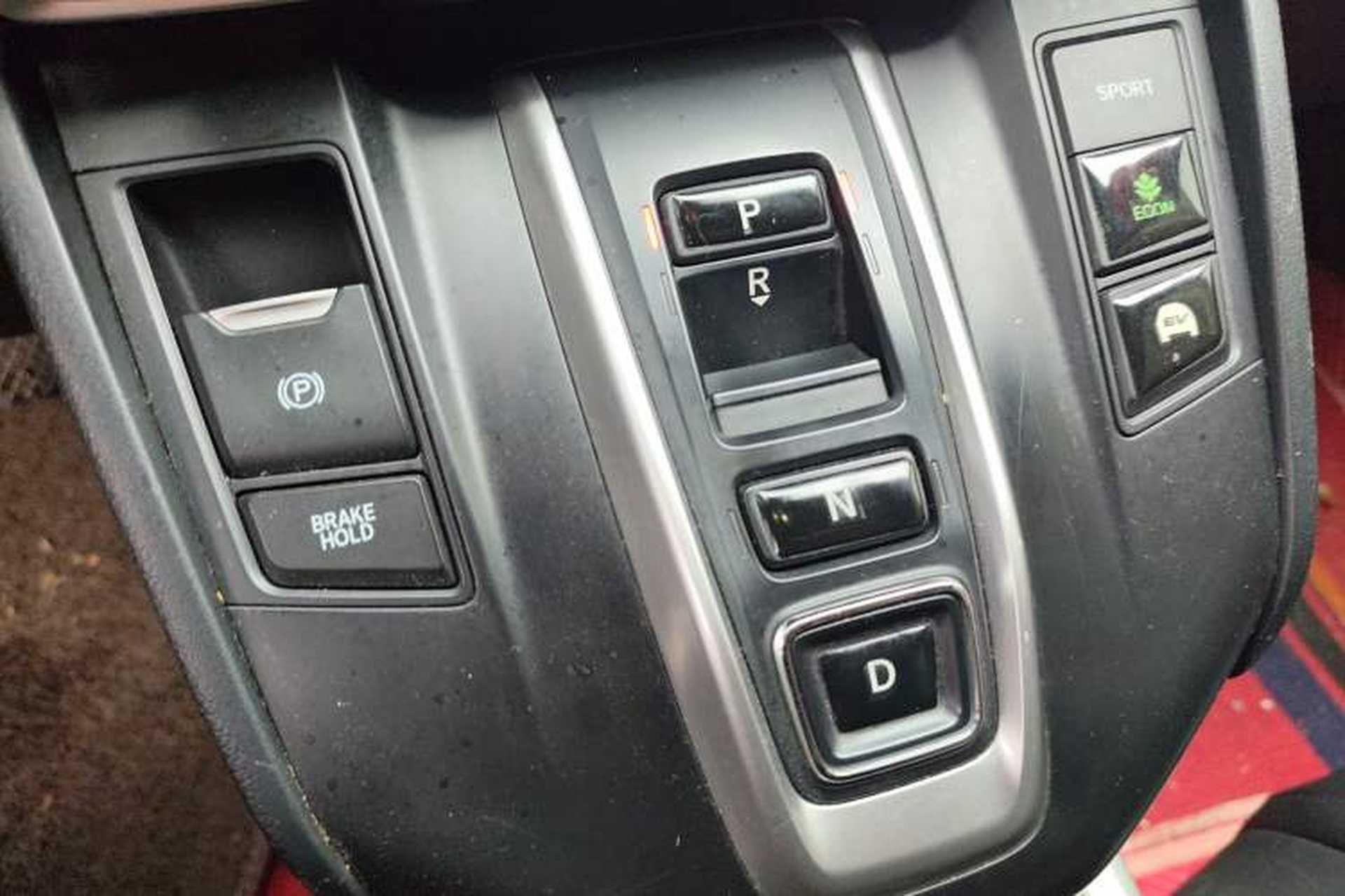 Used Honda CR-V 2021 Rui Hybrid 2.0L 2WD Pure Speed Edition Gear Lever