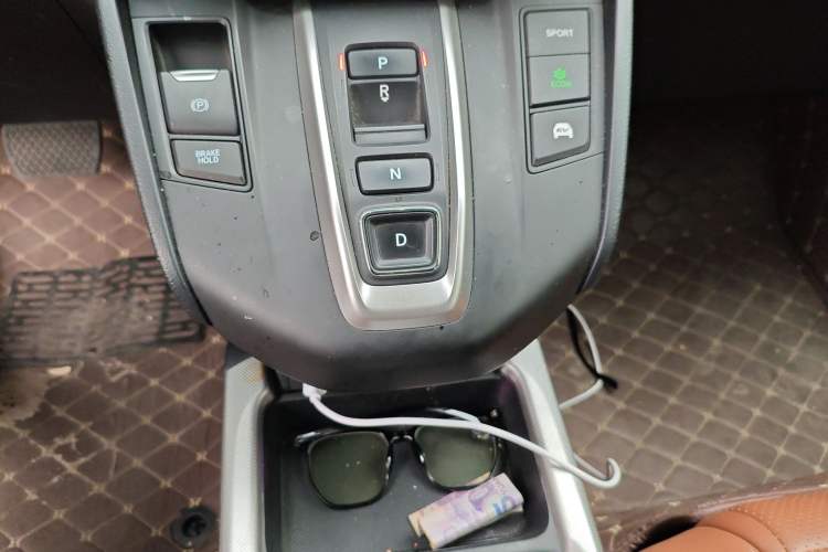 Used Honda CR-V 2021 Rui Hybrid 2.0L 2WD Pure Speed Edition Gear Lever