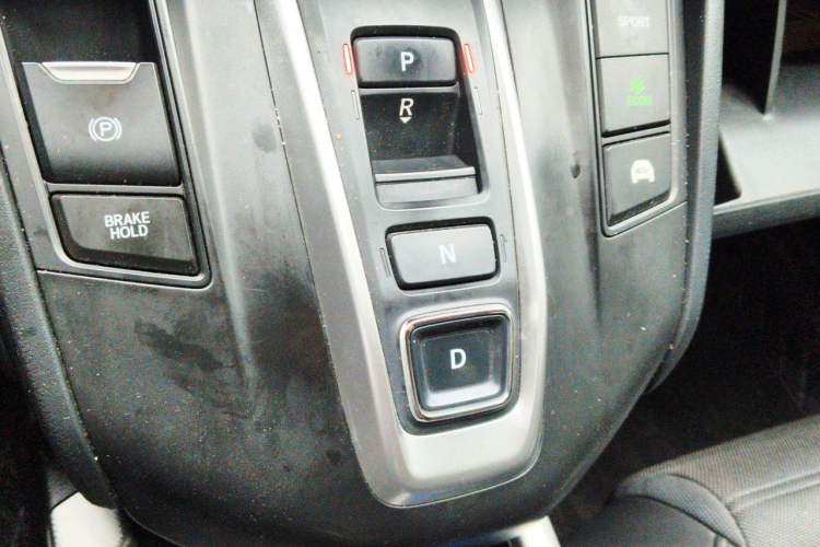 Used Honda CR-V 2021 Rui Hybrid 2.0L 2WD Pure Speed Edition Gear Lever