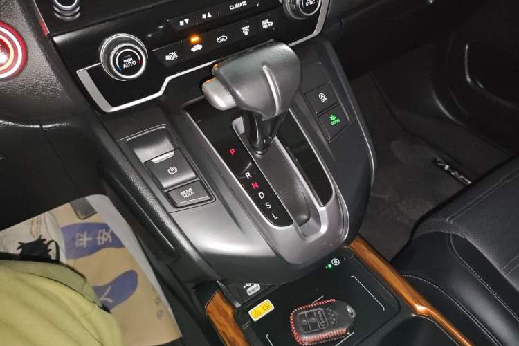 Used Honda CR-V 2021 240TURBO CVT 2WD Fashion Edition Gear Lever