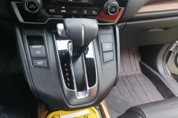 Used Honda CR-V 2021 240TURBO CVT 2WD Fashion Edition Gear Lever