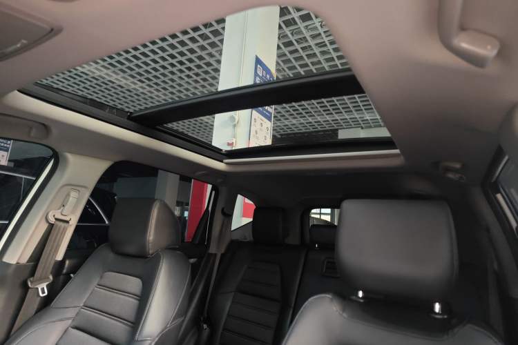 Used Honda CR-V 2021 240TURBO CVT Two-Wheel Drive Urban Edition Headliner