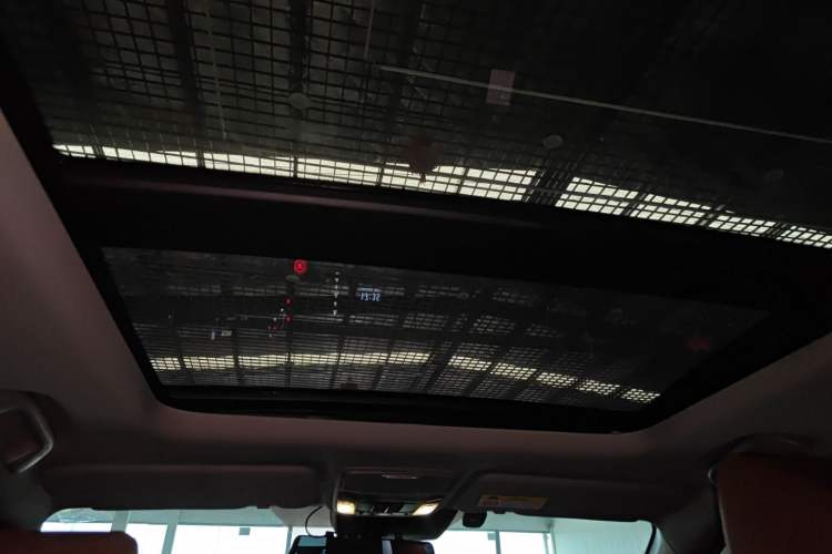Used Honda CR-V 2021 240TURBO CVT 2WD Fashion Edition Headliner