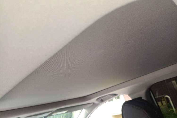 Used Honda CR-V 2021 240TURBO CVT Two-Wheel Drive Urban Edition Headliner