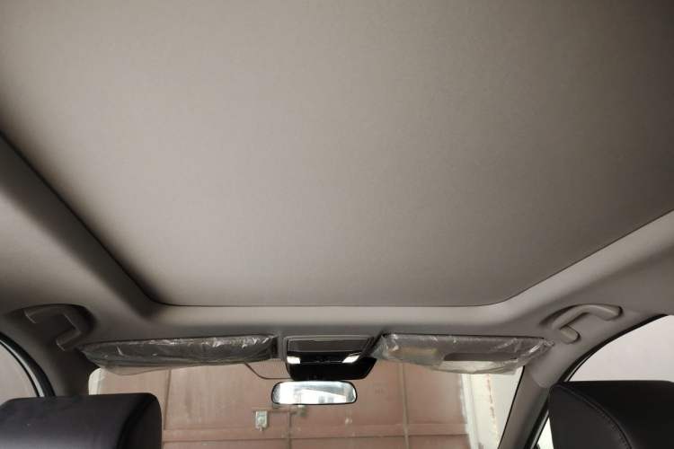 Used Honda CR-V 2021 240TURBO CVT Two-Wheel Drive Urban Edition Headliner