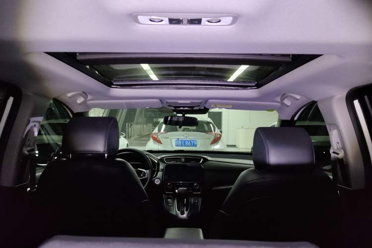 Used Honda CR-V 2021 240TURBO CVT Two-Wheel Drive Urban Edition Headliner