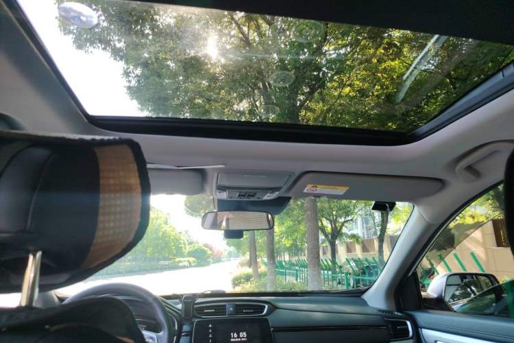 Used Honda CR-V 2021 240TURBO CVT Two-Wheel Drive Urban Edition Headliner
