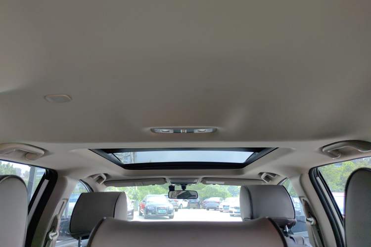 Used Honda CR-V 2021 240TURBO CVT 2WD Comfort Version Headliner