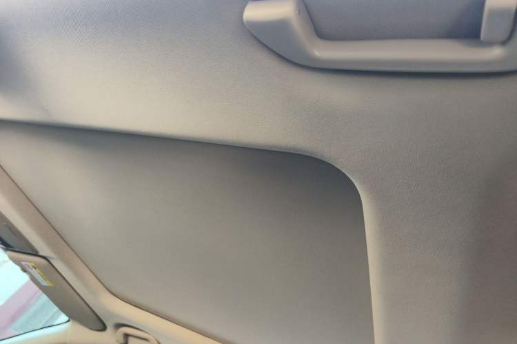 Used Honda CR-V 2021 240TURBO CVT 2WD Comfort Version Headliner