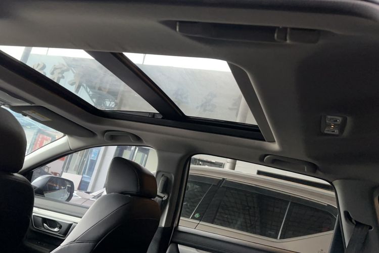 Used Honda CR-V 2021 240TURBO CVT Two-Wheel Drive Urban Edition Headliner