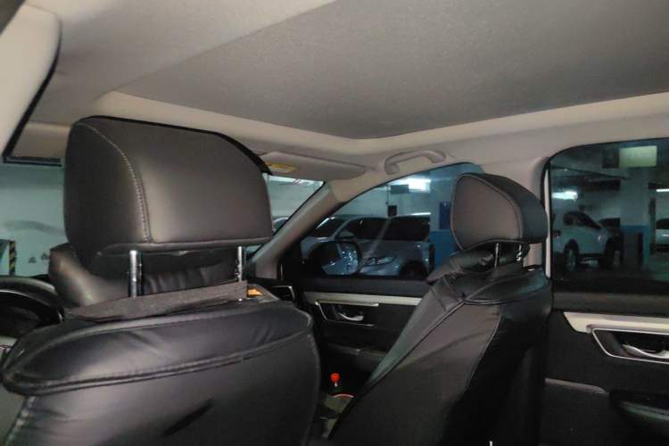 Used Honda CR-V 2021 240TURBO CVT Two-Wheel Drive Urban Edition Headliner
