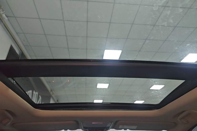 Used Honda CR-V 2021 240TURBO CVT 2WD Comfort Version Headliner