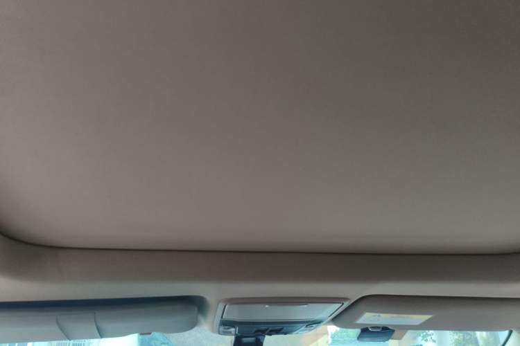 Used Honda CR-V 2021 240TURBO CVT Two-Wheel Drive Urban Edition Headliner