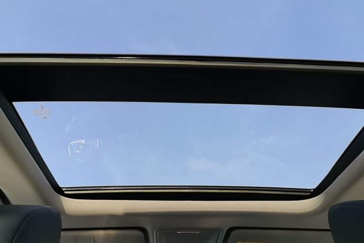 Used Honda CR-V 2021 240TURBO CVT Two-Wheel Drive Urban Edition Headliner