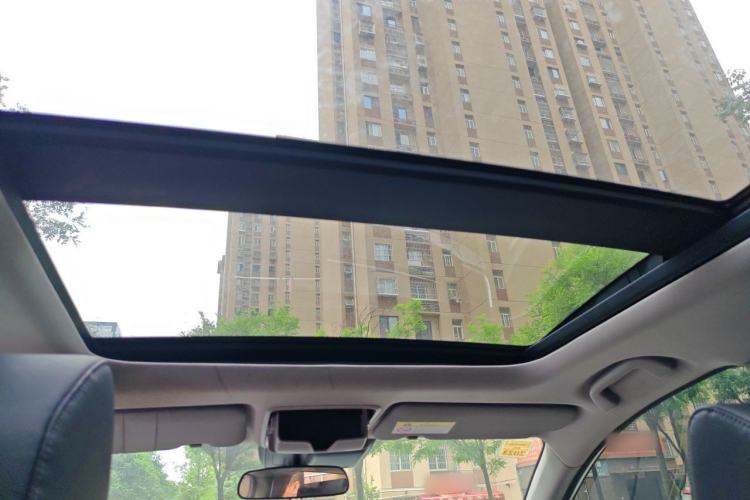 Used Honda CR-V 2021 240TURBO CVT Two-Wheel Drive Urban Edition Headliner