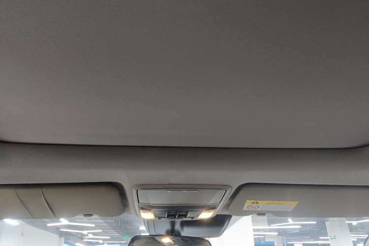 Used Honda CR-V 2021 240TURBO CVT Two-Wheel Drive Urban Edition Headliner