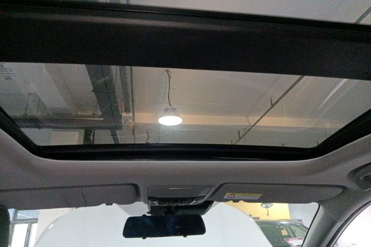 Used Honda CR-V 2021 240TURBO CVT Two-Wheel Drive Urban Edition Headliner
