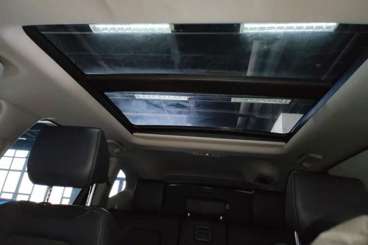 Used Honda CR-V 2021 240TURBO CVT Two-Wheel Drive Urban Edition Headliner