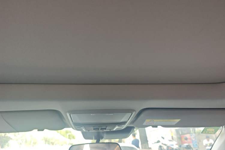 Used Honda CR-V 2021 240TURBO CVT Two-Wheel Drive Urban Edition Headliner