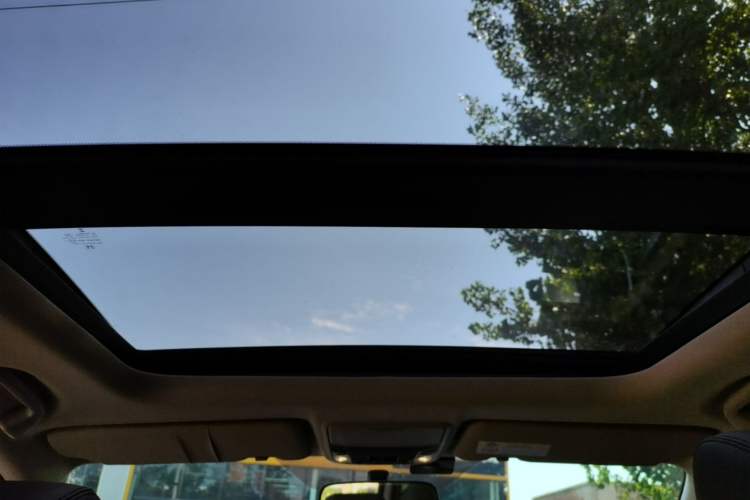 Used Honda CR-V 2021 240TURBO CVT 2WD Comfort Version Headliner