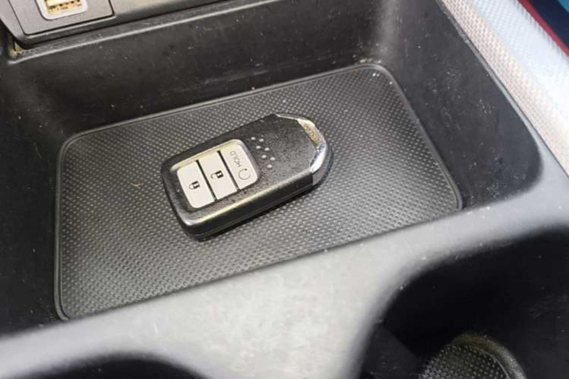 Used Honda CR-V 2021 240TURBO CVT Two-Wheel Drive Urban Edition Interior 1