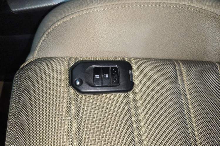 Used Honda CR-V 2021 240TURBO CVT 2WD Comfort Version Interior 1