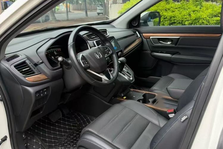 Used Honda CR-V 2021 240TURBO CVT 2WD Fashion Edition Interior 1