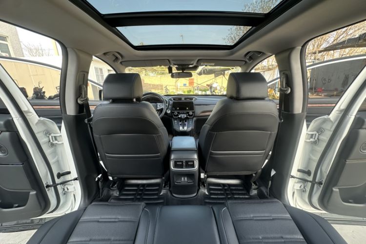 Used Honda CR-V 2021 240TURBO CVT 2WD Fashion Edition Interior 2