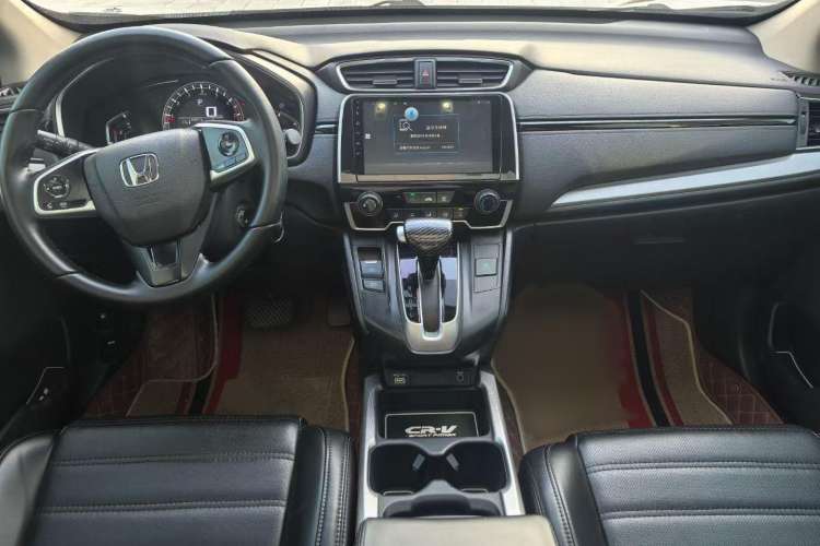 Used Honda CR-V 2021 240TURBO CVT 2WD Comfort Version Interior 2