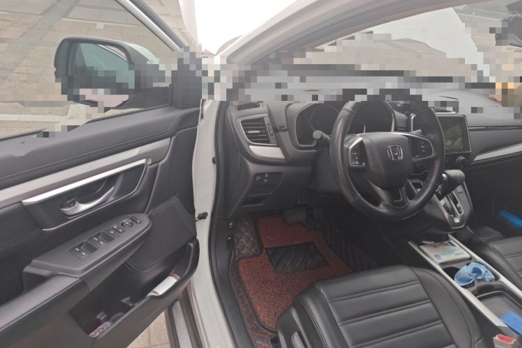 Used Honda CR-V 2021 240TURBO CVT 2WD Comfort Version Interior 3