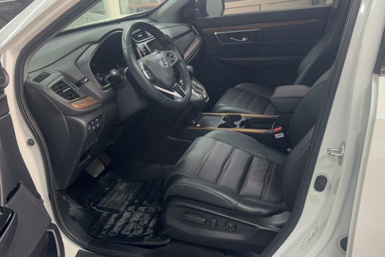 Used Honda CR-V 2021 240TURBO CVT 2WD Fashion Edition Interior 3