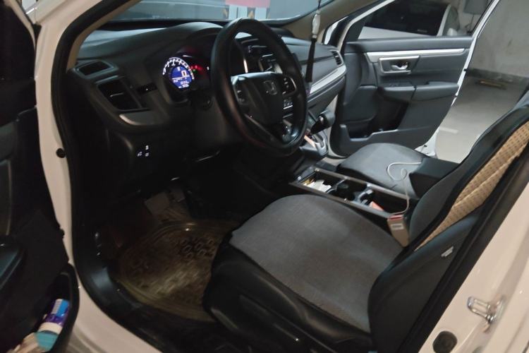 Used Honda CR-V 2021 240TURBO CVT 2WD Comfort Version Interior 3