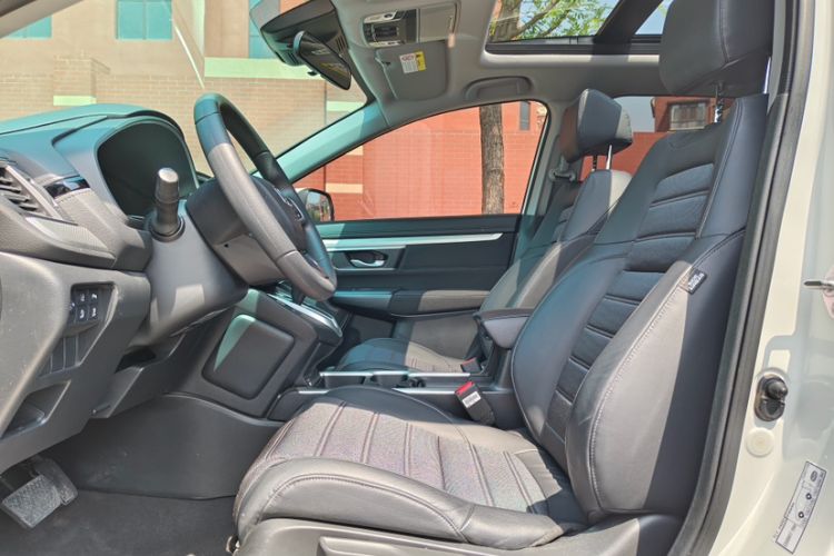 Used Honda CR-V 2021 240TURBO CVT Two-Wheel Drive Urban Edition Interior 3
