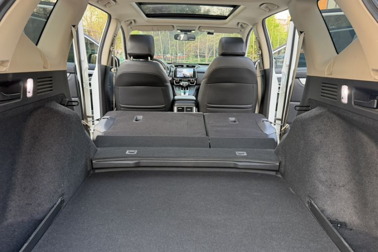 Used Honda CR-V 2021 240TURBO CVT 2WD Comfort Version Interior 4