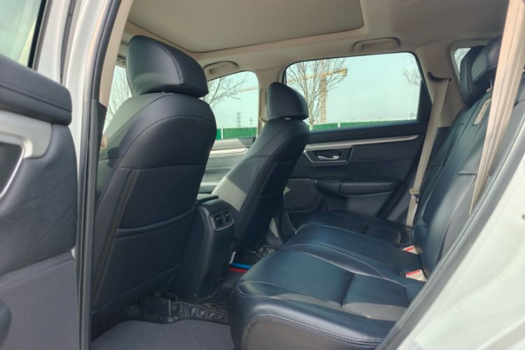 Used Honda CR-V 2021 240TURBO CVT 2WD Comfort Version Interior 4
