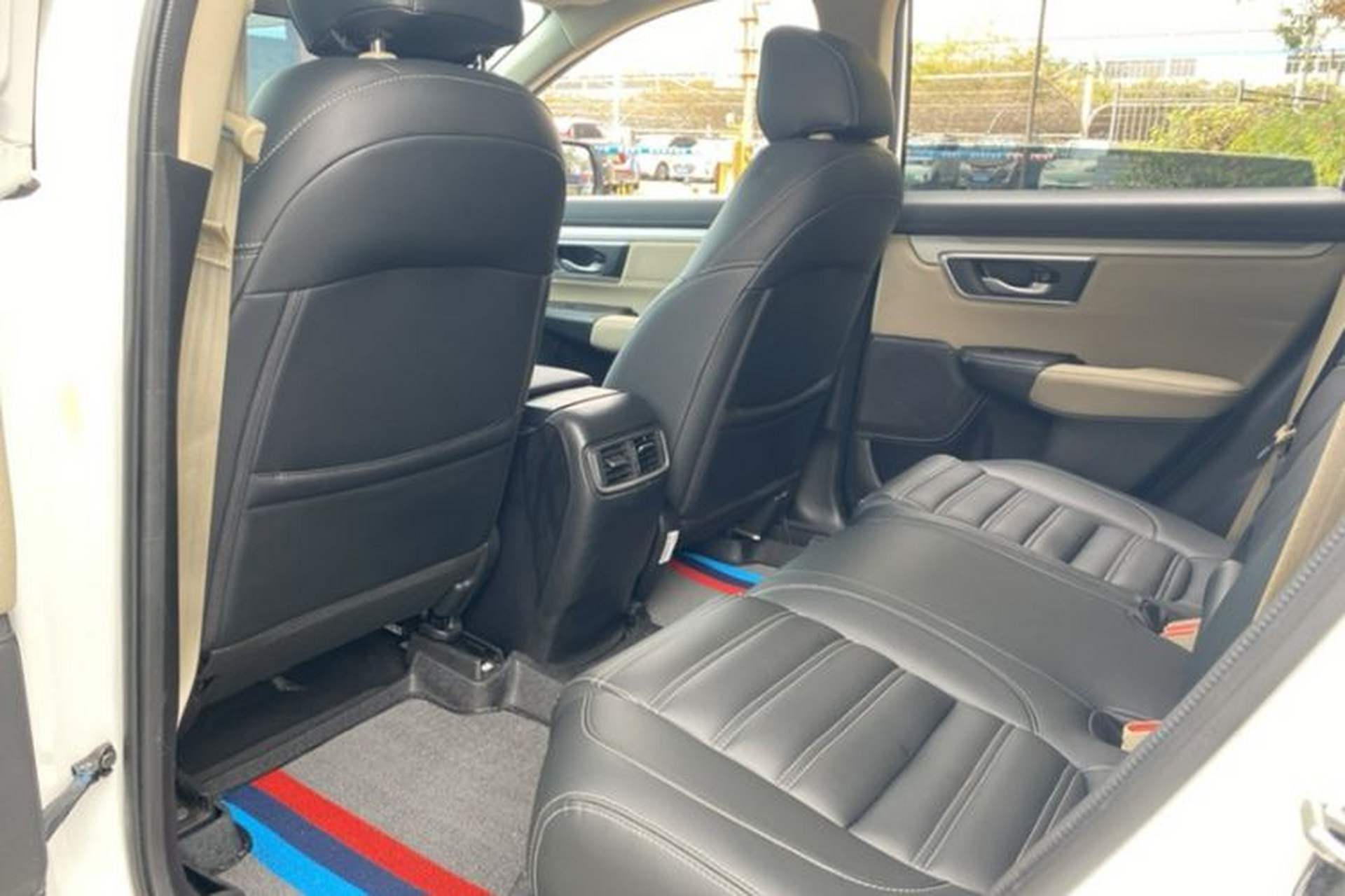 Used Honda CR-V 2021 240TURBO CVT 2WD Comfort Version Interior 4