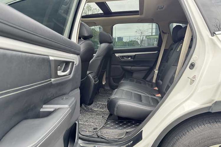 Used Honda CR-V 2021 240TURBO CVT 2WD Comfort Version Interior 7