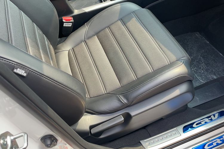 Used Honda CR-V 2021 Rui Hybrid 2.0L 2WD Pure Speed Edition Interior 8