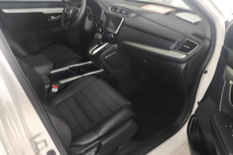 Used Honda CR-V 2021 240TURBO CVT Two-Wheel Drive Urban Edition Interior 9