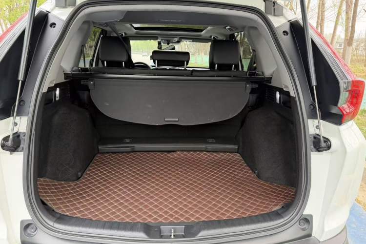 Used Honda CR-V 2021 240TURBO CVT 2WD Fashion Edition Interior 9