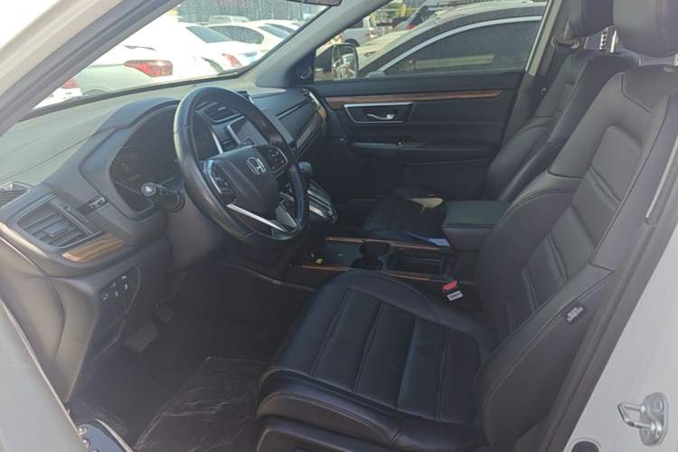 Used Honda CR-V 2021 240TURBO CVT 2WD Fashion Edition Left Front Seat