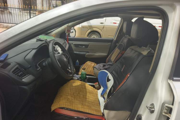 Used Honda CR-V 2021 240TURBO CVT 2WD Comfort Version Left Front Seat