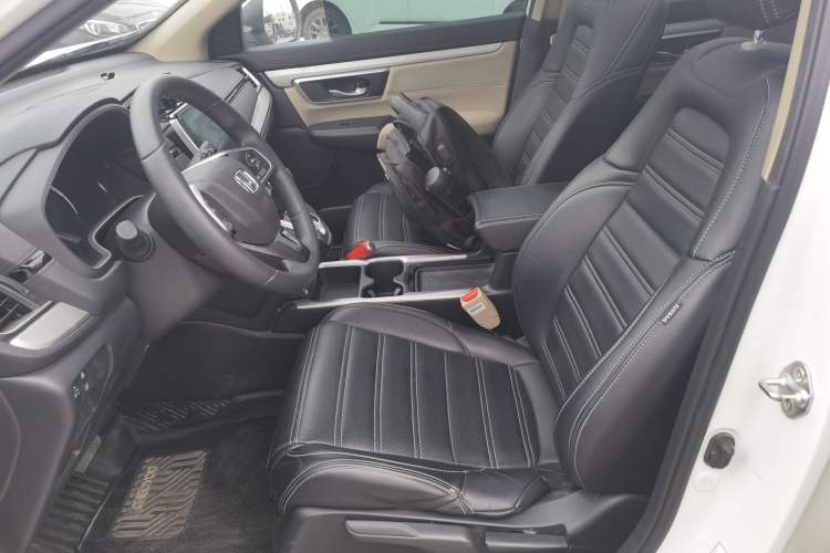 Used Honda CR-V 2021 240TURBO CVT 2WD Comfort Version Left Front Seat