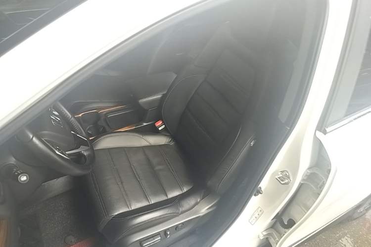Used Honda CR-V 2021 240TURBO CVT 2WD Fashion Edition Left Front Seat