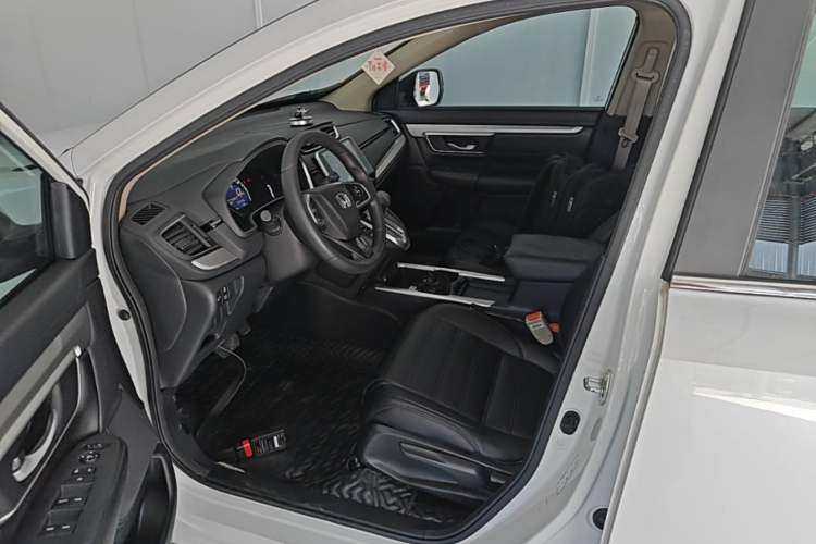 Used Honda CR-V 2021 240TURBO CVT 2WD Comfort Version Left Front Seat