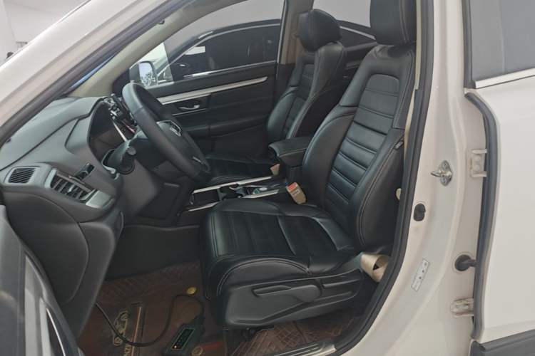 Used Honda CR-V 2021 240TURBO CVT 2WD Comfort Version Left Front Seat