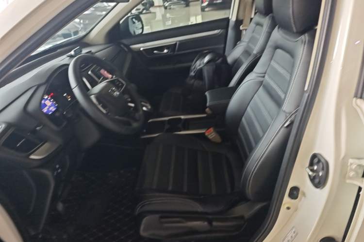Used Honda CR-V 2021 240TURBO CVT 2WD Comfort Version Left Front Seat