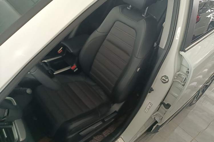 Used Honda CR-V 2021 240TURBO CVT Two-Wheel Drive Urban Edition Left Front Seat
