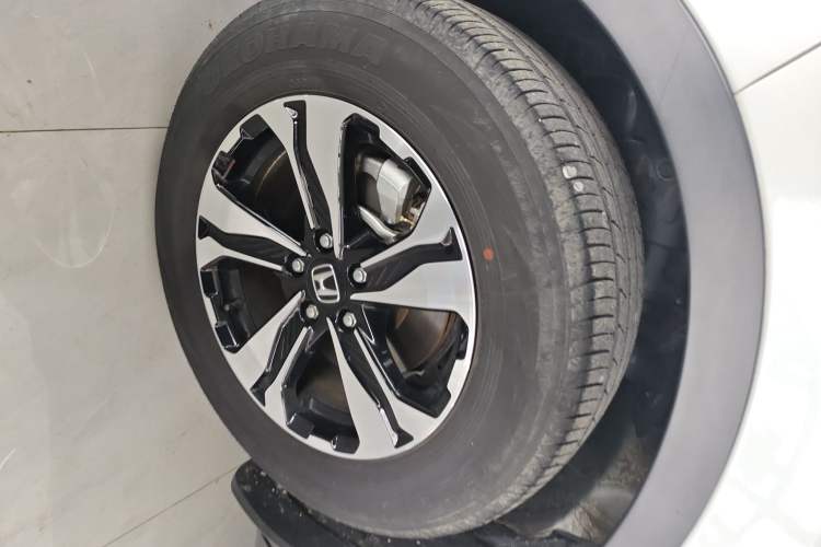 Used Honda CR-V 2021 240TURBO CVT 2WD Comfort Version Left Front Wheel Hub